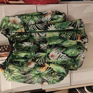 Whitehouse Black Market Rainforest Green Flora Blouse
